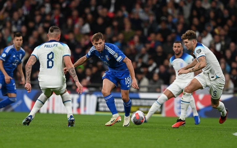 Euro mấy năm một lần? 