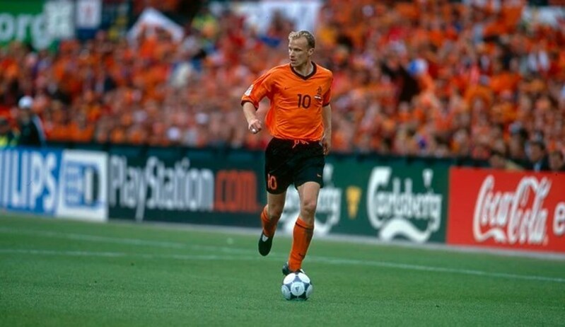 Dennis Bergkamp được nhớ đến như một nghệ sĩ thực thụ của bóng đá Hà Lan.