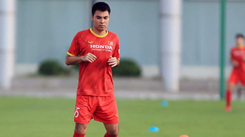 Phạm Đức Huy sinh năm 1995, là tiền vệ từng khoác áo U23 Việt Nam và đội tuyển quốc gia. 