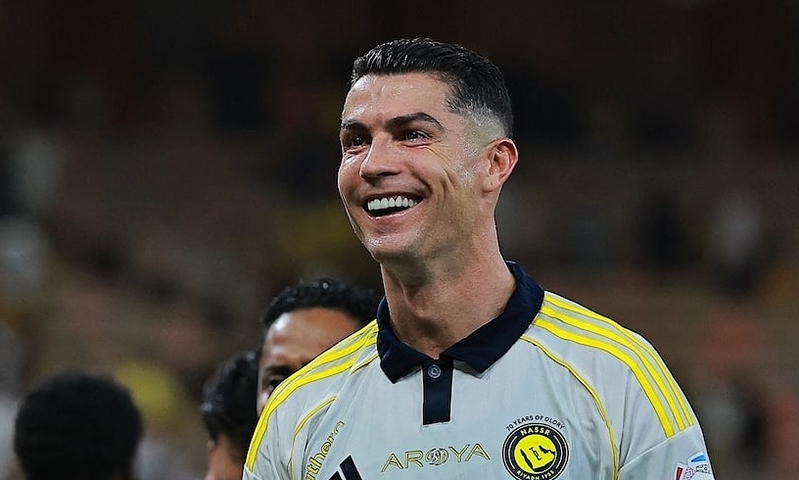Cristiano Ronaldo sinh ngày 5/2/1985 tại Madeira, Bồ Đào Nha và hiện 41 tuổi.
