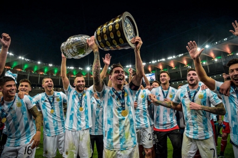 Nhiều thế hệ ngôi sao Argentina đã góp phần xây dựng thành tích 16 lần vô địch Copa America. 
