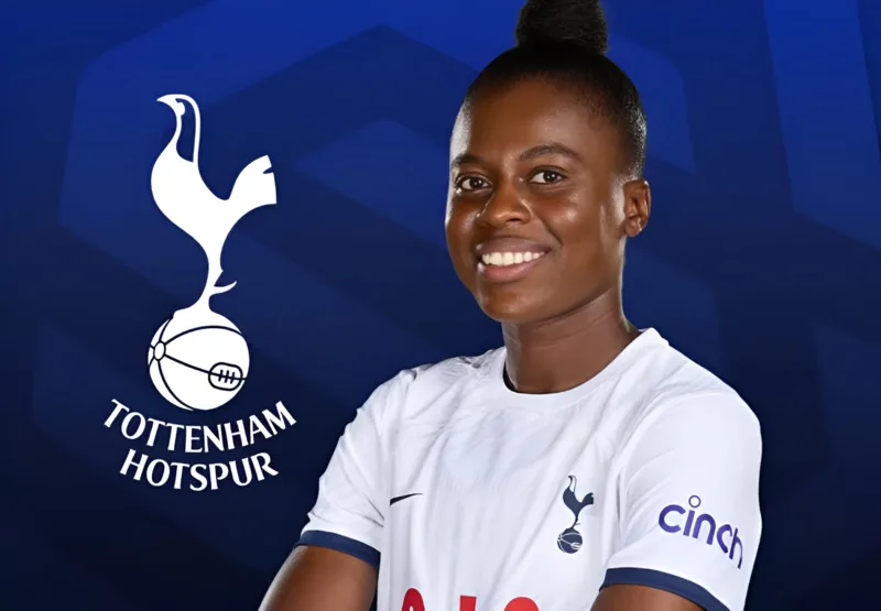Jessica Naz tạo dấu ấn nhờ tốc độ, khả năng đi bóng và sự linh hoạt trên hàng công của Tottenham nữ.