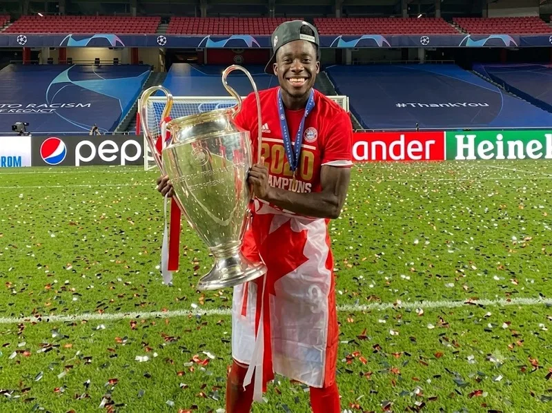 Những danh hiệu cùng Bayern Munich ghi dấu thành công của Alphonso Davies.